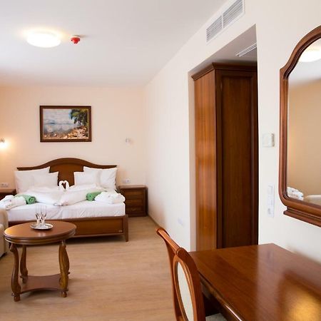Luxury Hotel Siófok Zewnętrze zdjęcie