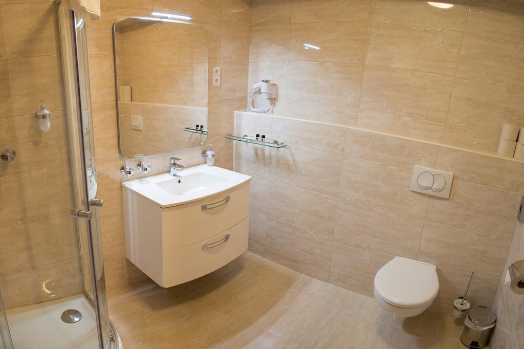 Luxury Hotel Siófok Zewnętrze zdjęcie