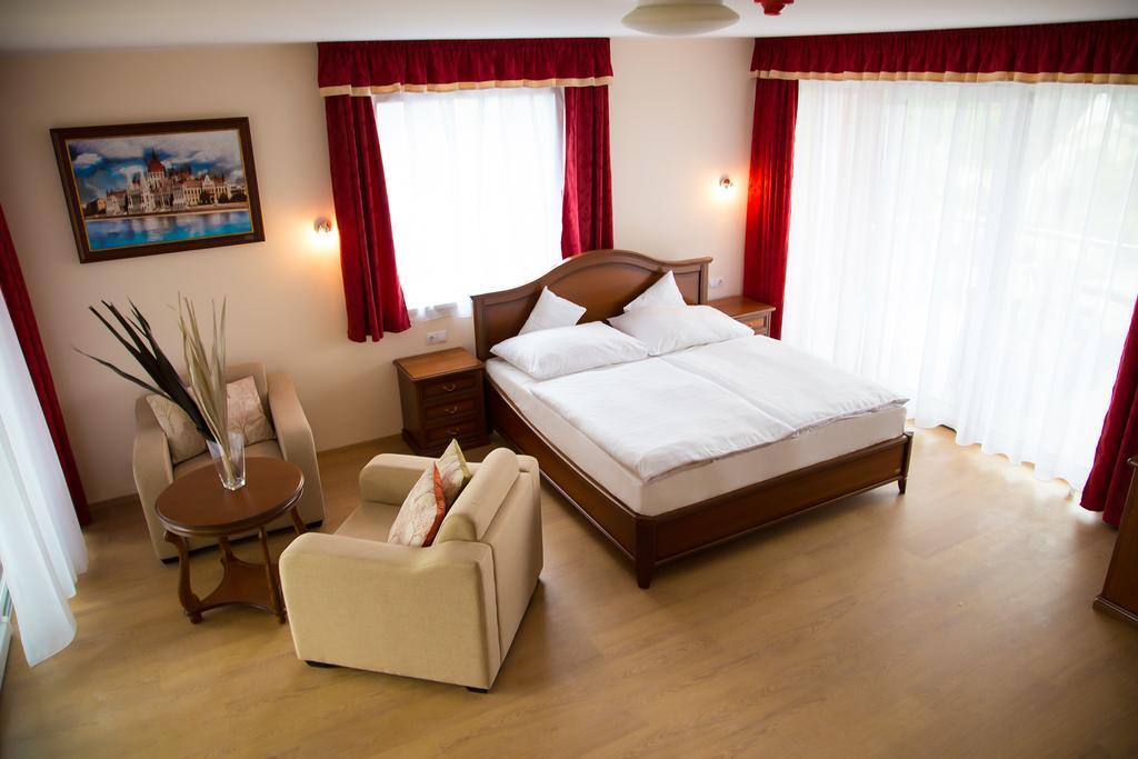 Luxury Hotel Siófok Zewnętrze zdjęcie