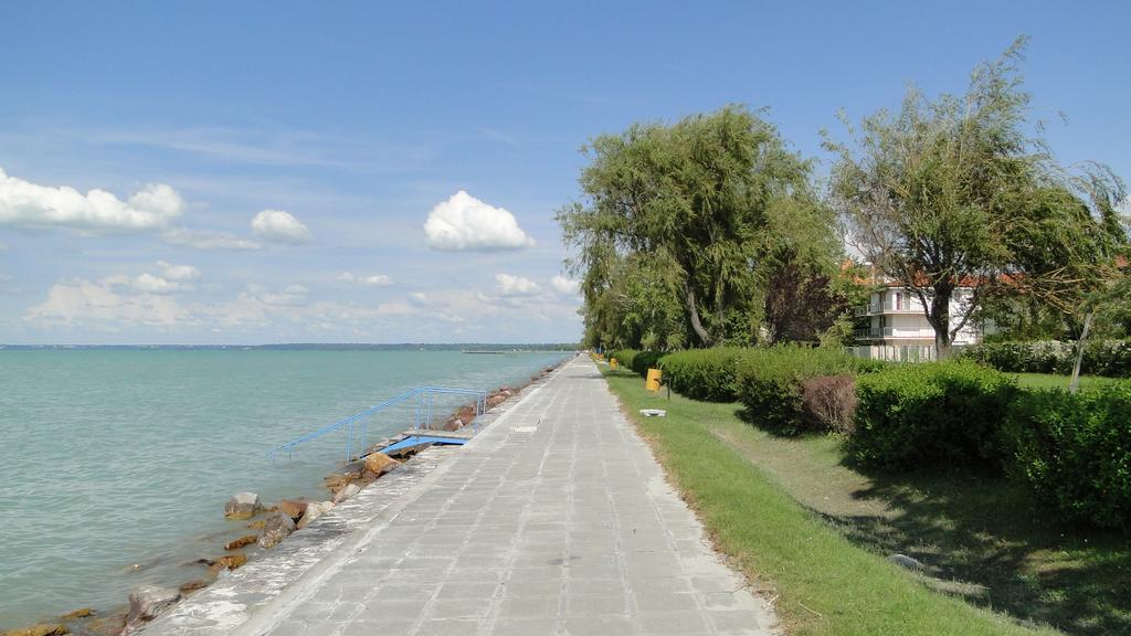 Luxury Hotel Siófok Zewnętrze zdjęcie