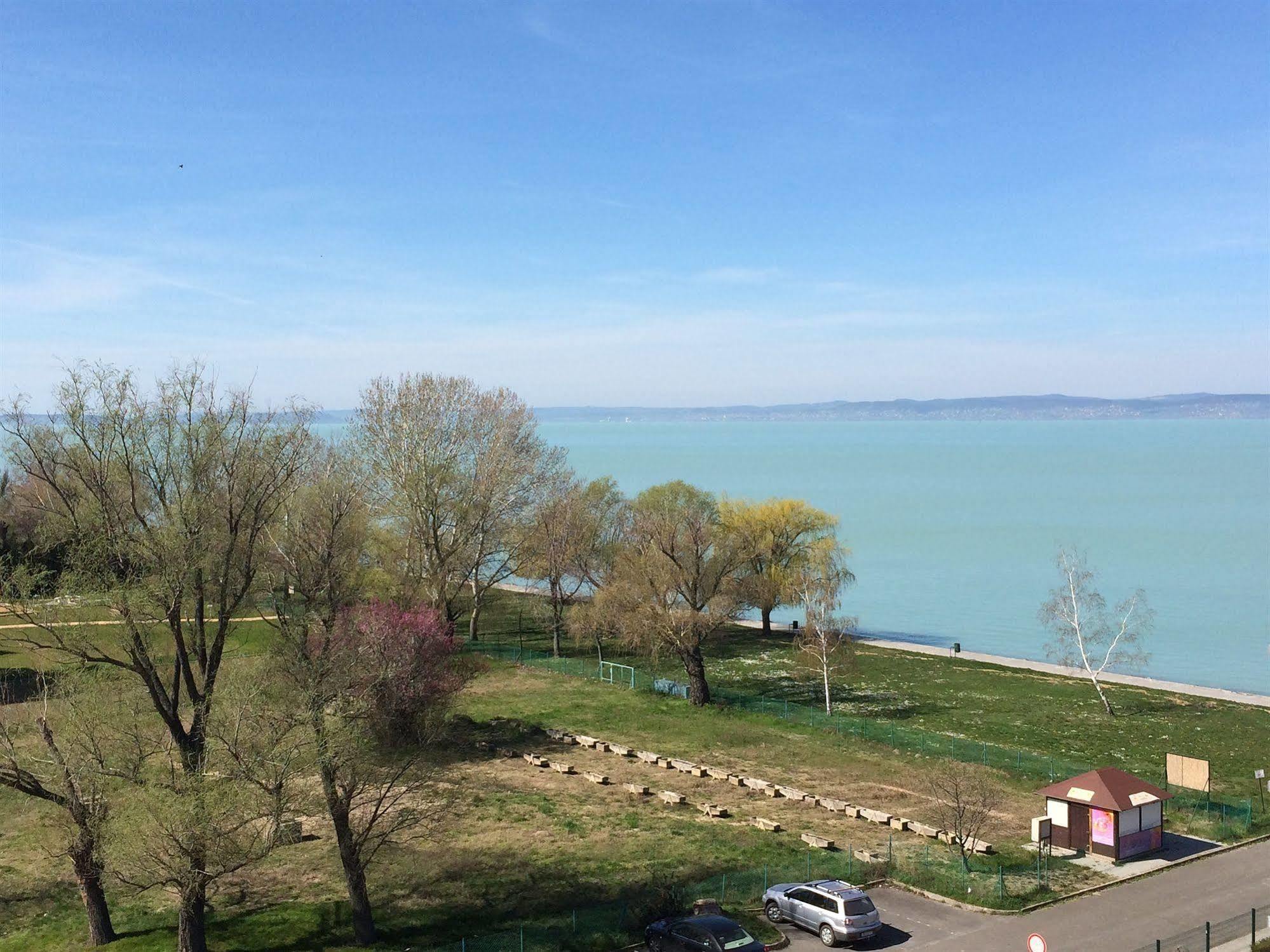 Luxury Hotel Siófok Zewnętrze zdjęcie